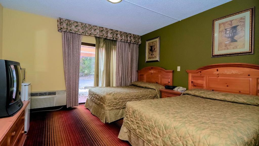 Rodeway Inn Huntington Station - Melville Exterior foto