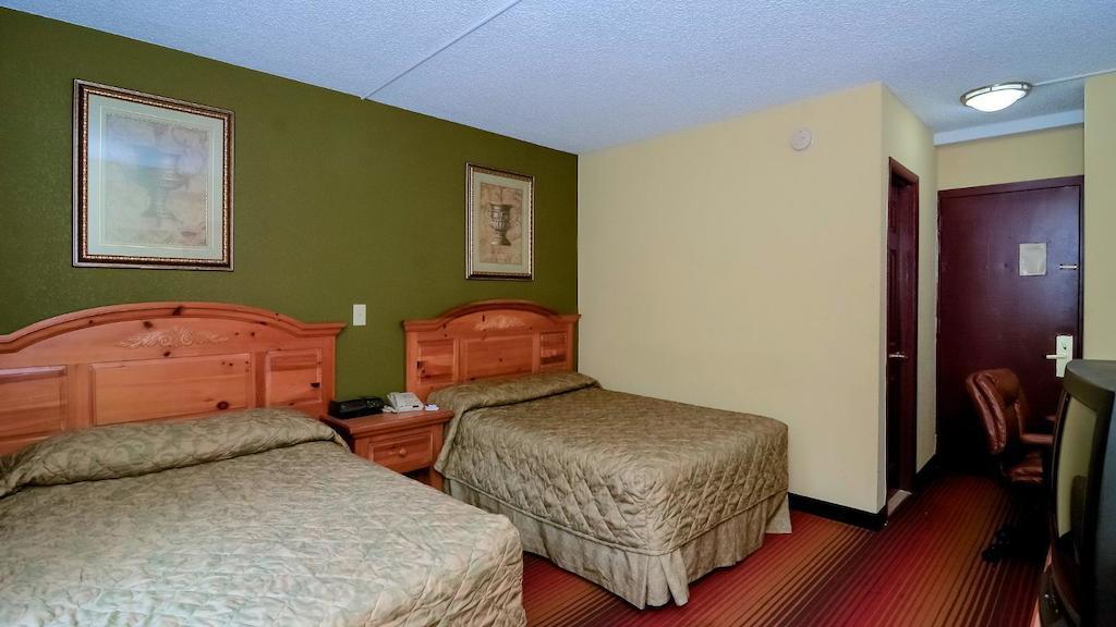Rodeway Inn Huntington Station - Melville Exterior foto